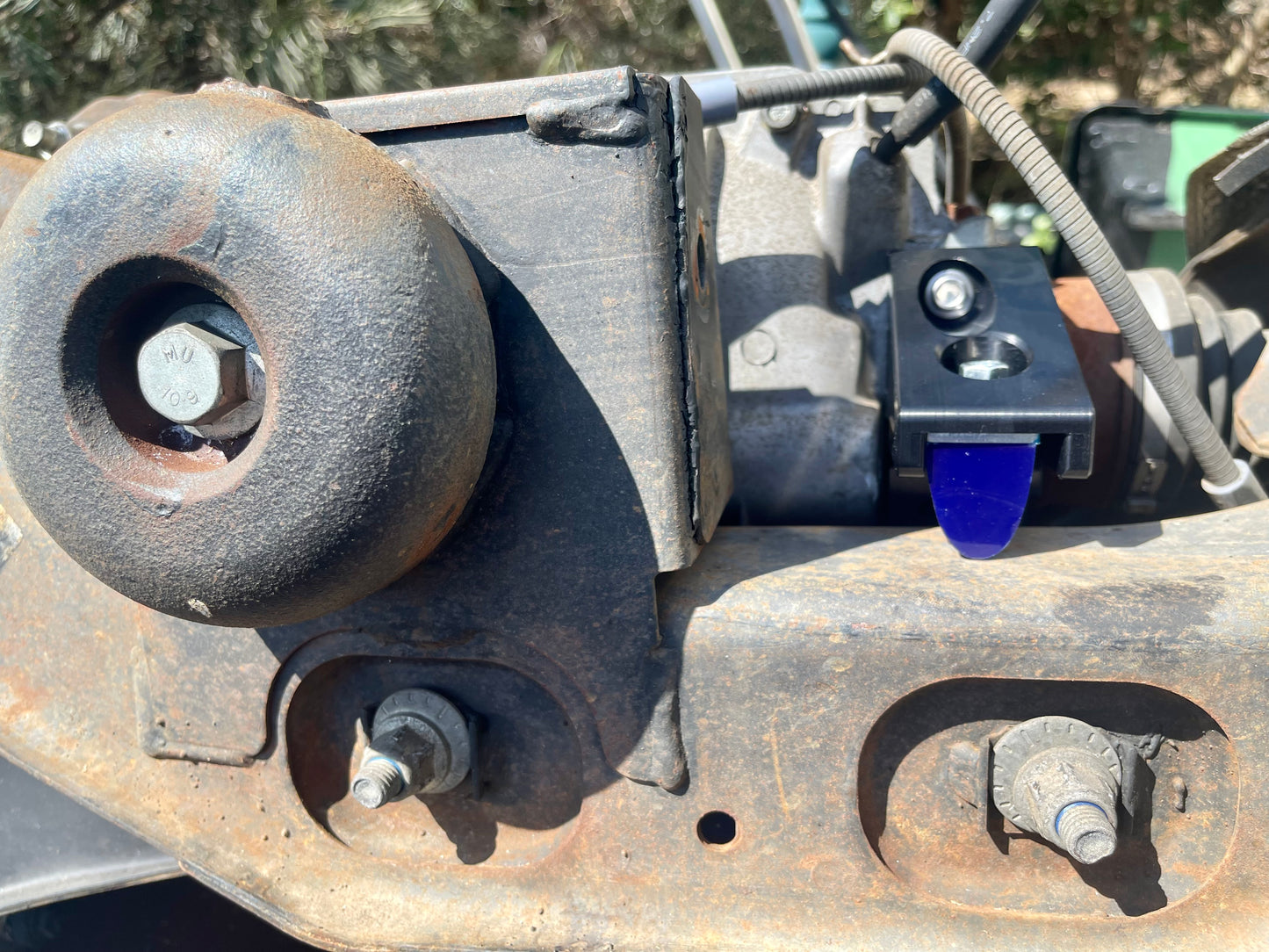 BA to FGX Falcon diff brace