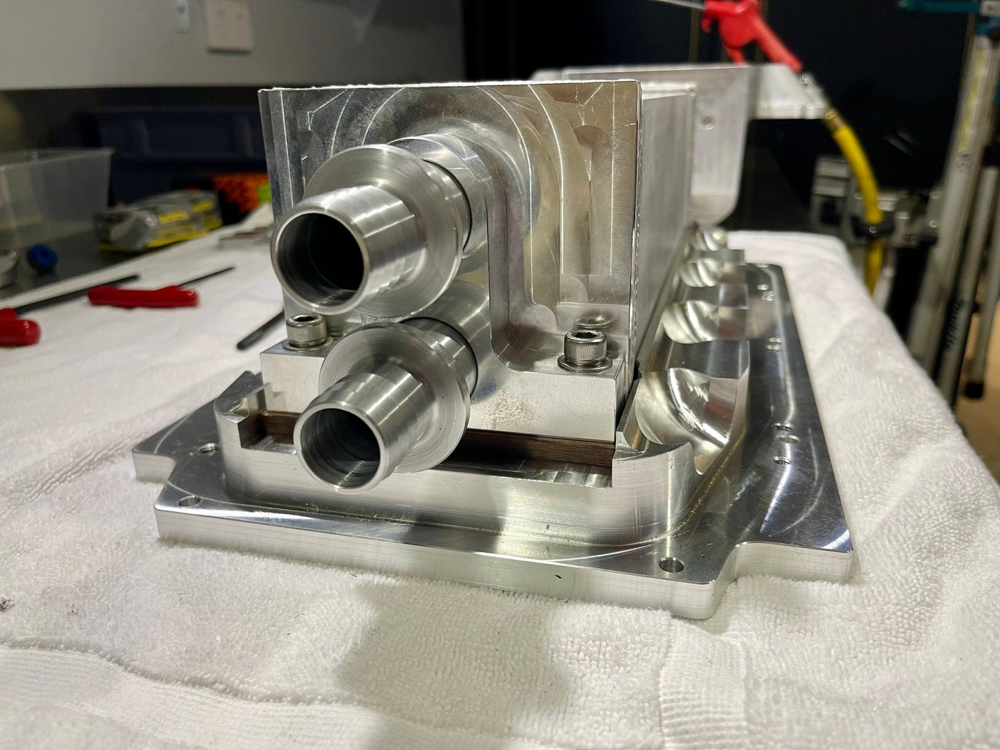 MFP C Head 5.4 Supercharger Manifold